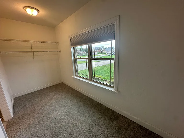 514 Sapphire Dr — Photo 23