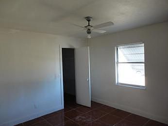 4th image of 2082 SW Cameo Blvd