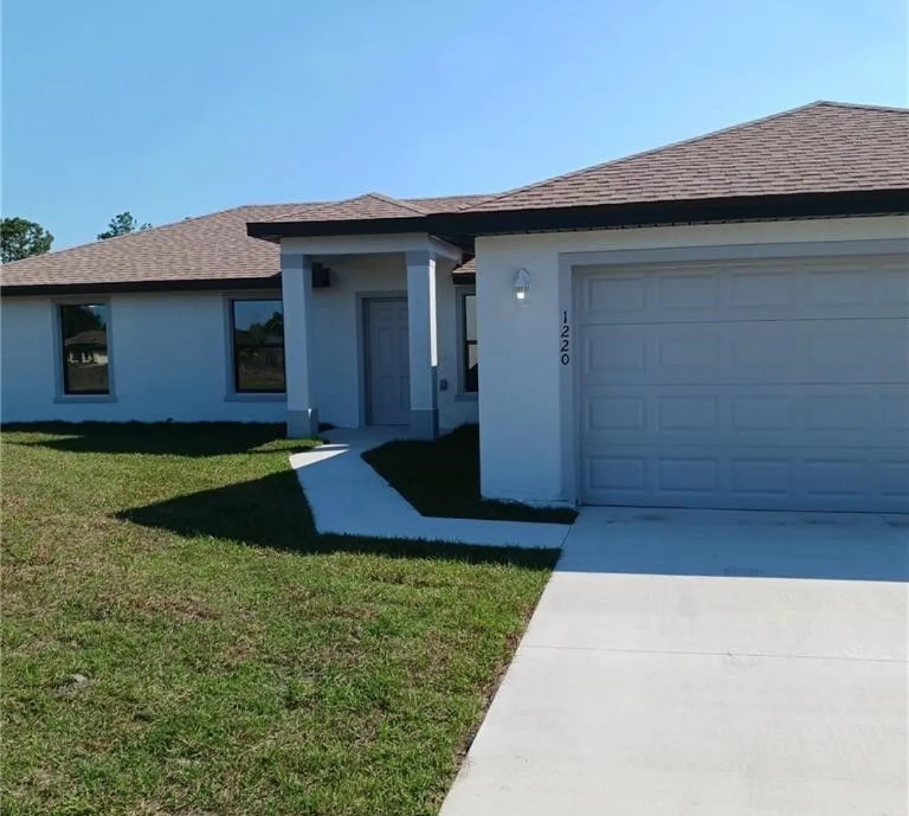 4 bed, 1571 sqft, $2,200 — Photo 1