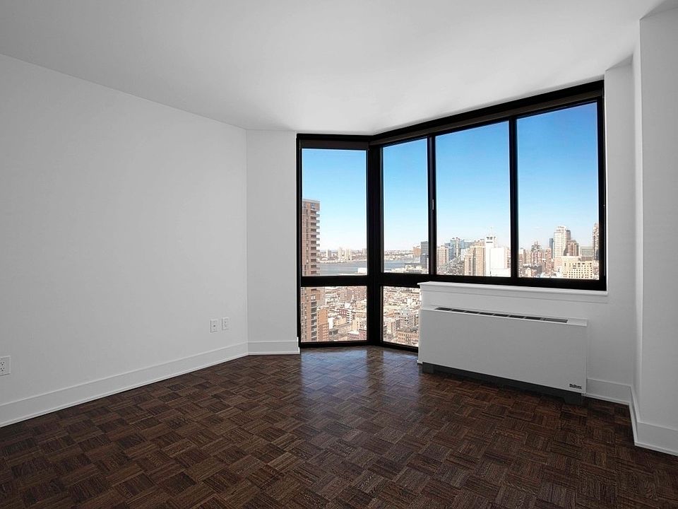 1st image of 420 W 42nd St APT 28E