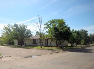 501 Avenue E, Farwell, TX 79325