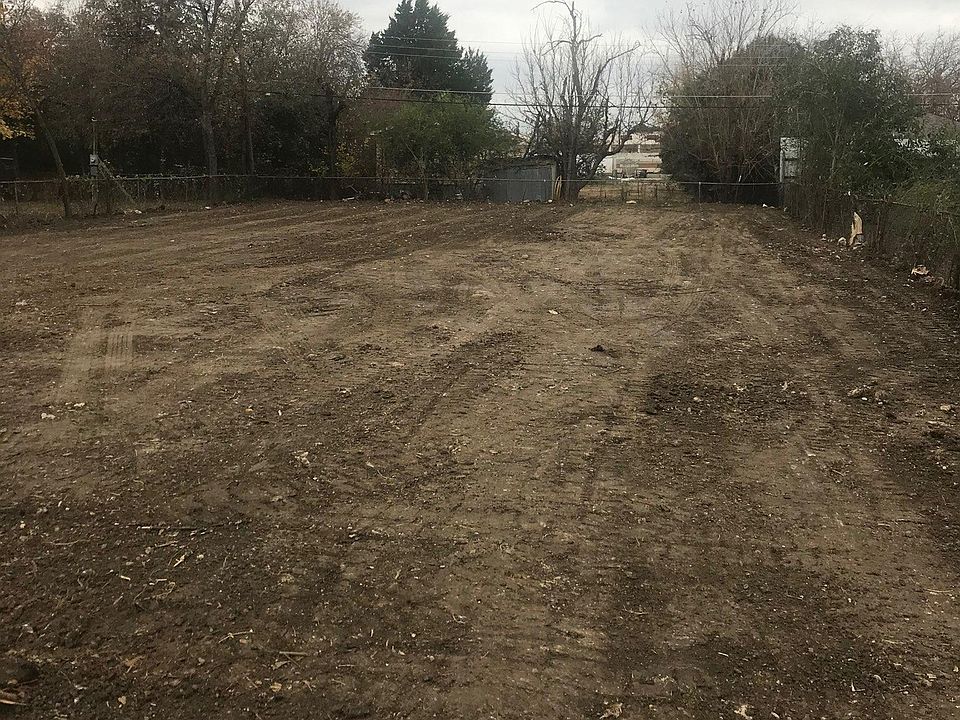 1st image of 4917 Mobile Dr