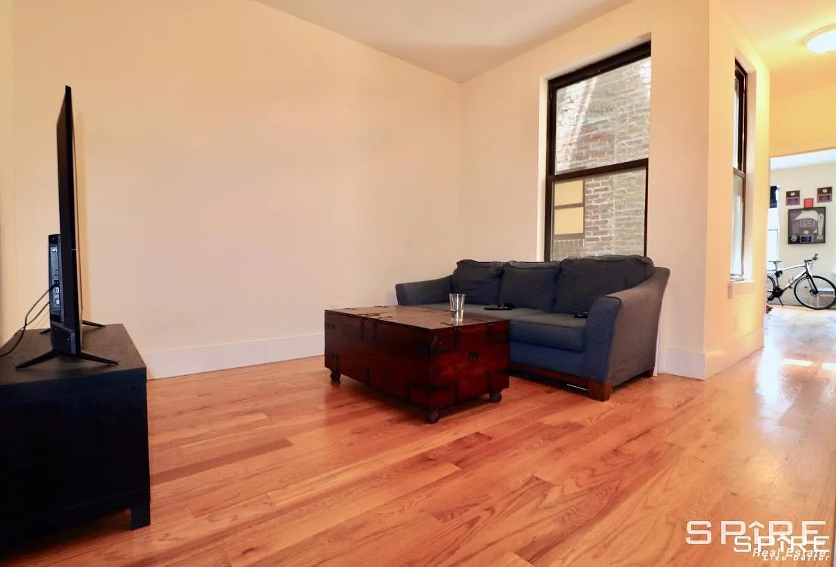 491 Columbus Avenue — Photo 4