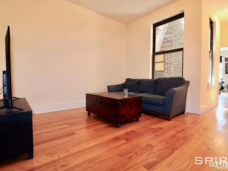 491 Columbus Ave #2A — Photo 4