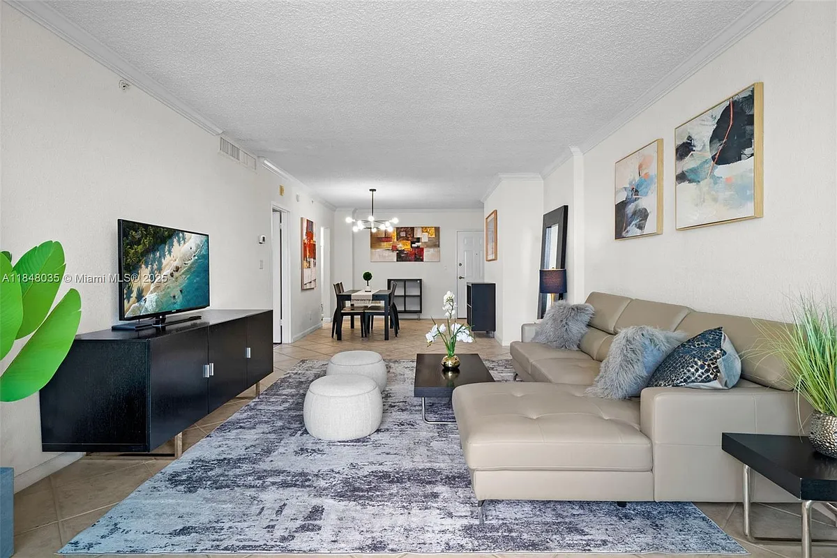 Building Photo - 2501 S Ocean Dr #39 PENTHOUSE