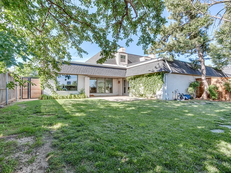 1442 Duffner Dr — Photo 14