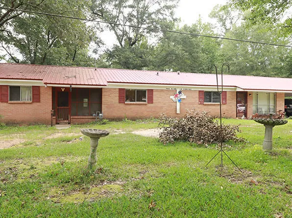 5083 Terry Rd, Jackson, MS 39212