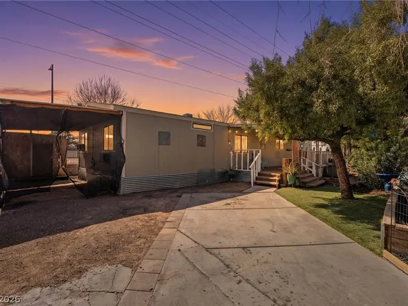 2885 Green Tree Ave, Las Vegas, NV 89142