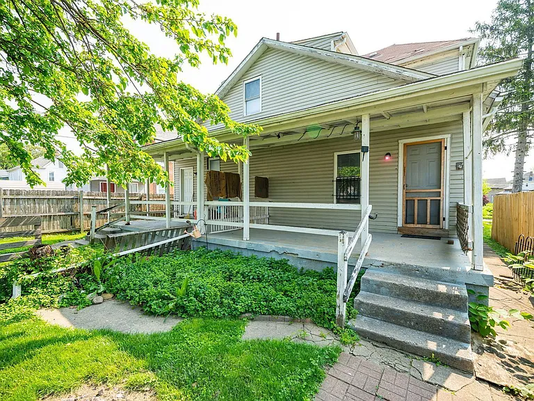 755 Wager St — Photo 29