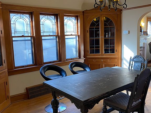 4th image of 3348 N Dousman St #3348