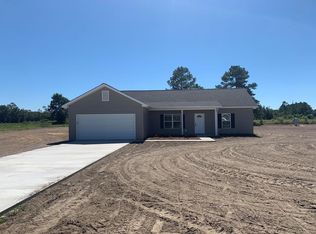 235 S Fork Dr, Baxley, GA 31513