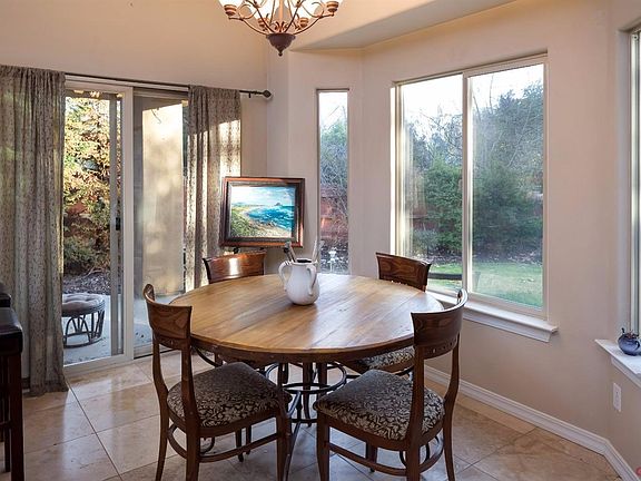 4th image of 2041 Idyllwild Pl