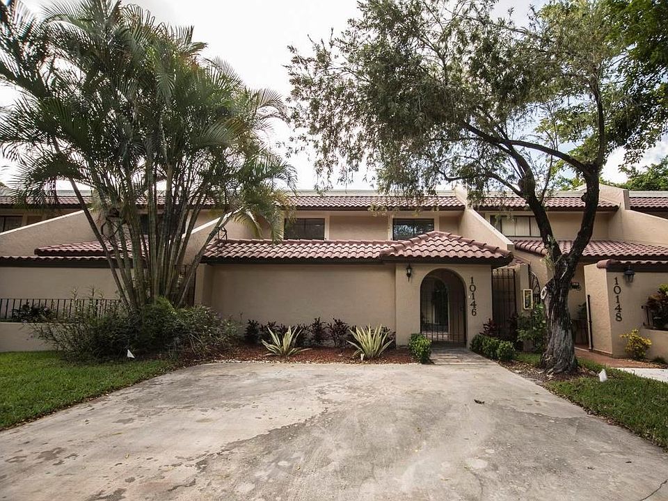 1st image of 10146 Costa Del Sol Blvd
