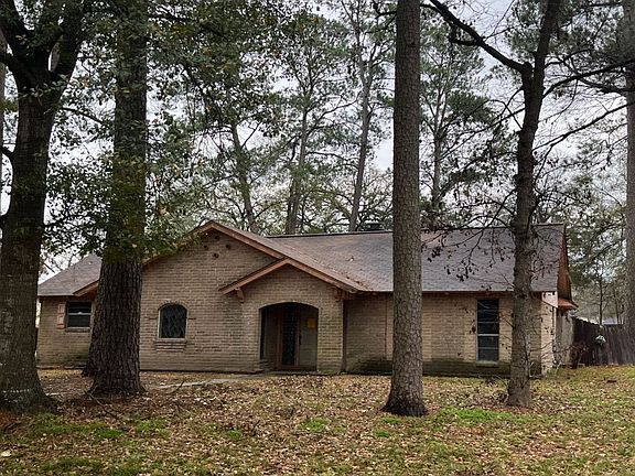 3rd image of 4718 Rosemarie Ln