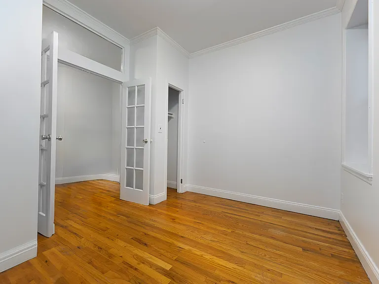 56 Pike St #1C — Photo 6