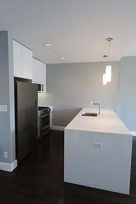 Rented by HighRiseNY | media 3