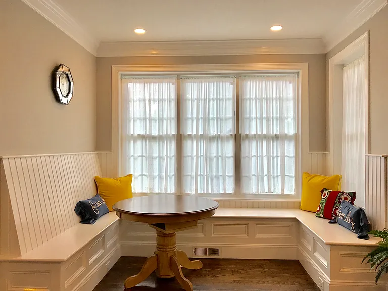 301 Linden St — Photo 10