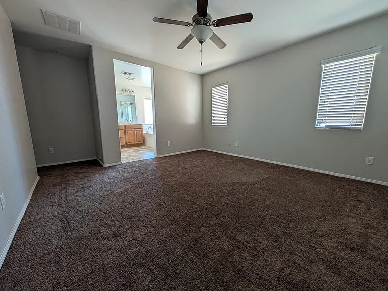 644 Ryan Peak Ln — Photo 6