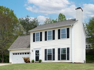 218 Big Fox Ln, Greer, SC 29650