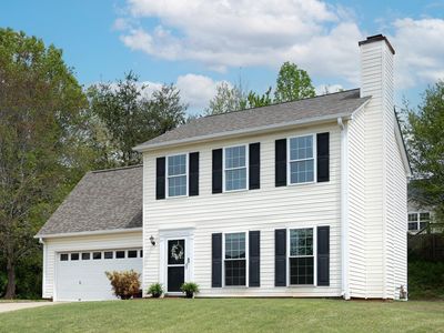 218 Big Fox Ln, Greer, SC, 29650