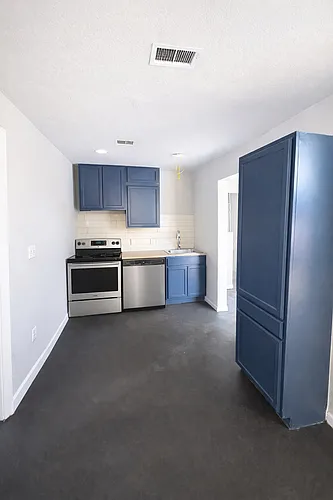 1115 N Kentucky Ave #1/2 Photo 1