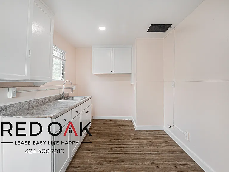 1262 S Maryland Ave #1262 — Photo 9