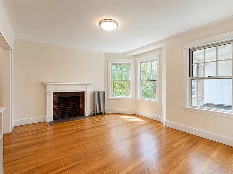 33B Concord Ave #18 — Photo 16