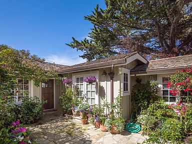 Carmelo 4sw Of 7th, Carmel, CA 93921 | Zillow