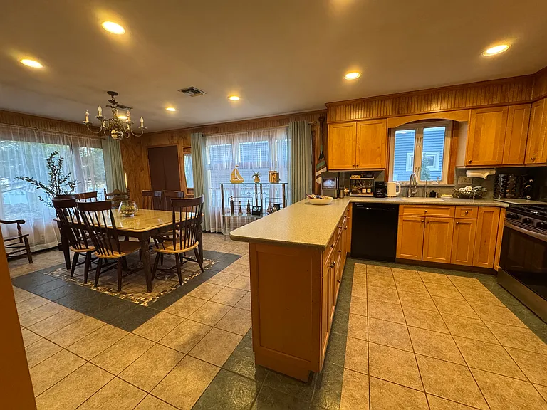589 Carroll Fox Rd — Photo 10