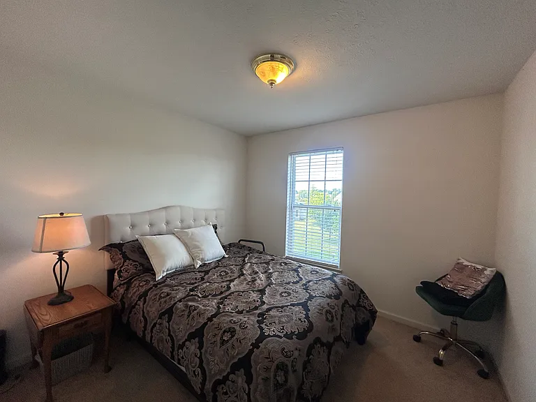 32 Goldfinch Dr — Photo 12