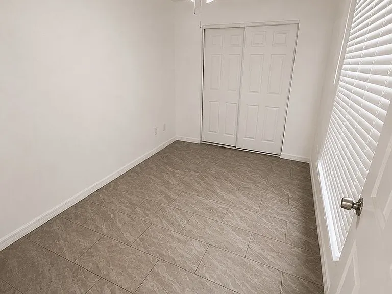 3019 Walnut Ct — Photo 5
