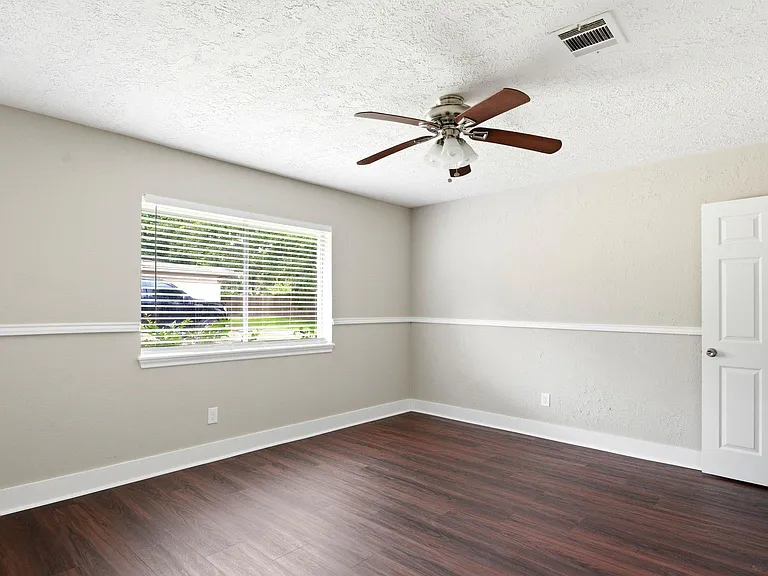 1511 Sungail Dr — Photo 31