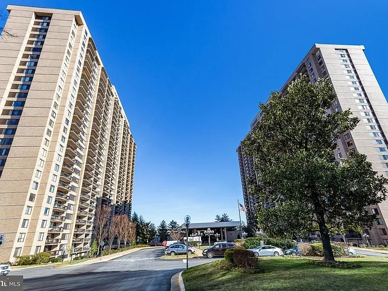 3701 S George Mason Dr #1702N — Photo 26