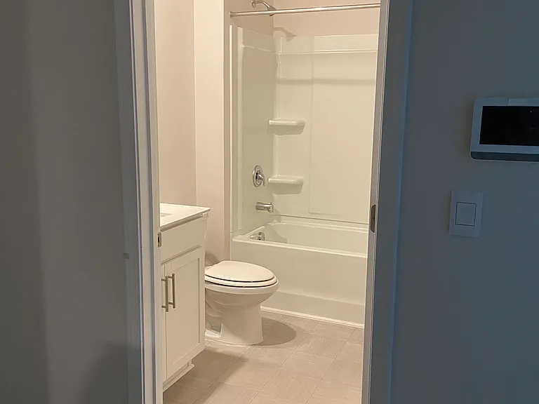 111 David Hill Dr — Photo 16