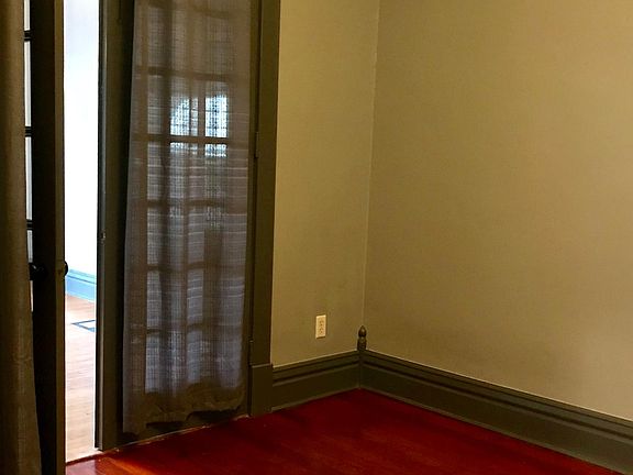 2nd image of 237 N Main St #1/2
