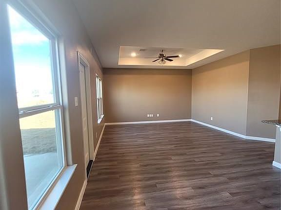 3rd image of 406 Road 5102 #L