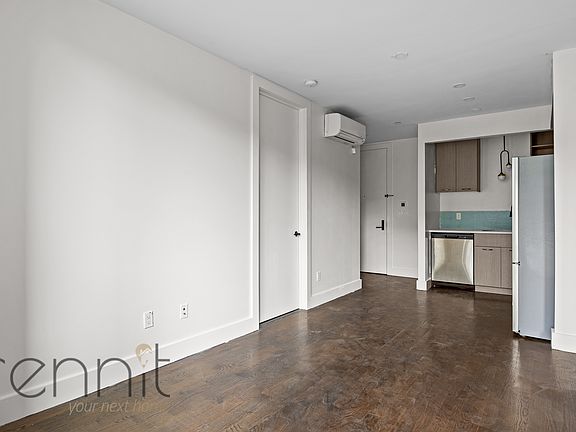 3rd image of 1620 New York Ave #212