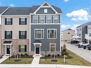 125 Mossy Oak Dr, Coraopolis, PA 15108