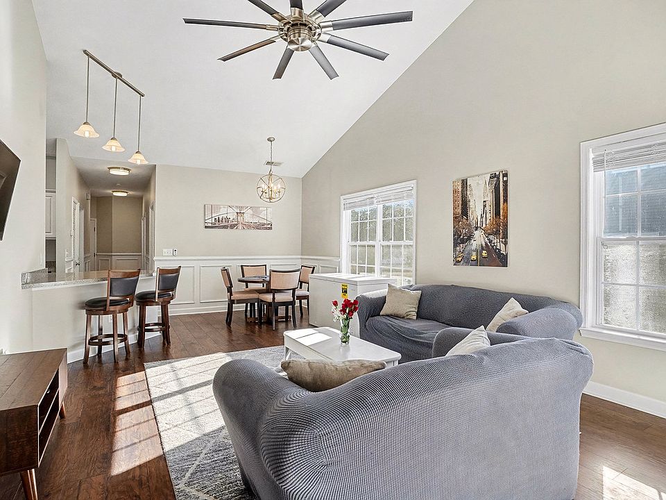1st image of 124 Westhaven Dr APT 3E