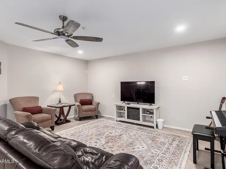 9696 E Sheena Dr — Photo 10