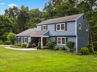 167 Stonehedge Ln, Guilford, CT 06437
