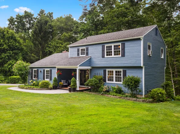 167 Stonehedge Lane, Guilford, CT 06437