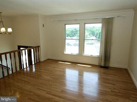 4th image of 8200 Selkirk Ct