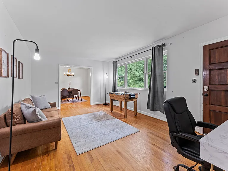 4140 Timberlane Dr — Photo 3