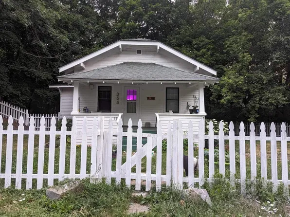 355 West St, Taylors Falls, MN 55084