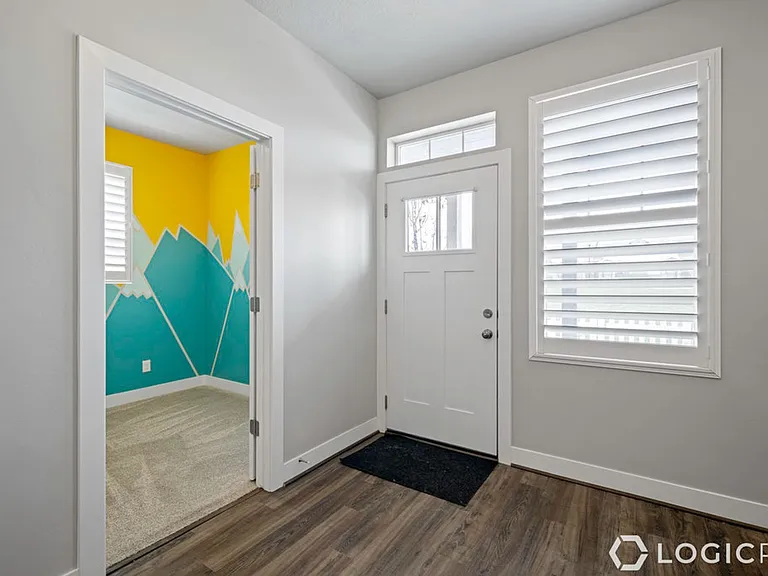 7862 S 5440 W — Photo 9