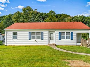 611 E Polo Rd, Winston Salem, NC 27106