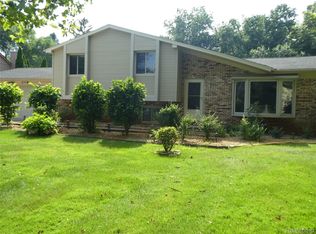 2900 Warner Dr, West Bloomfield, MI
