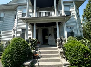 41 Elm St #1F, Quincy, MA 02169