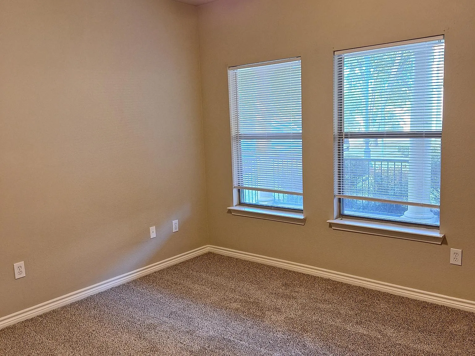 2 bed, 1100 sqft, $1,495 — Photo 4